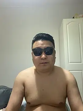 langzi-888 online show from May 11, 2026, 4:29 am