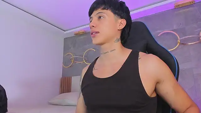im bela online show from June 18, 2026, 2:56 am