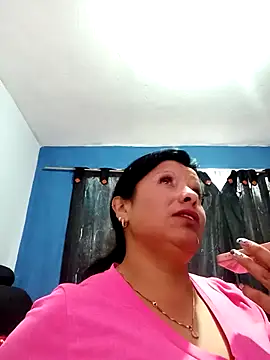 Snapshot of Samantha_Kieran chatting on May 7, 2026, 9:53 pm Samantha Kieran online show from May 7, 2026, 9:53 pm