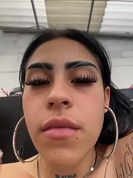 The Bratzz  online show from May 1, 2026, 8:46 pm
