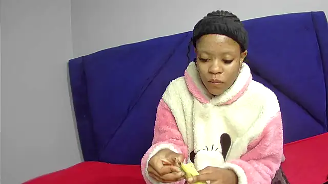 Snapshot of TheSexyBibi chatting on May 31, 2026, 8:10 am TheSexyBibi online show from May 31, 2026, 8:10 am