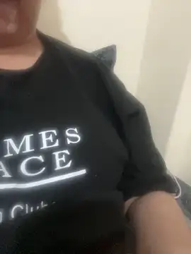 Mtnaka995 online show from April 28, 2026, 11:43 pm