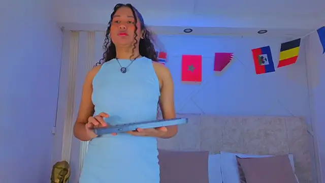 Snapshot of secretestrella chatting on June 26, 2026, 2:49 am secretestrella online show from June 26, 2026, 2:49 am