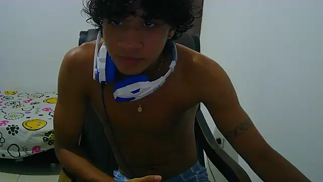 Hansel take online show from May 4, 2026, 6:48 pm
