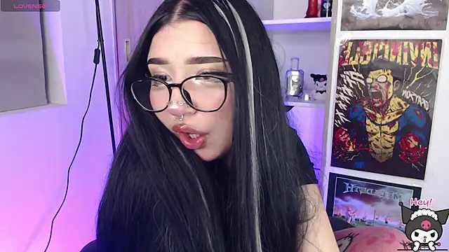 VamppyJanne online show from May 22, 2026, 2:19 am
