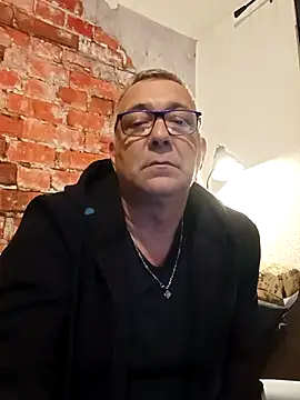 Soloyan online show from March 6, 2026, 8:49 pm