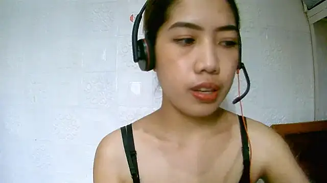 LeonieWiggains online show from May 12, 2026, 5:37 am