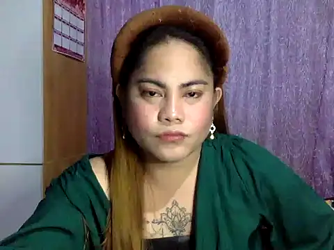 Lucy69-S online show from May 5, 2026, 2:58 pm