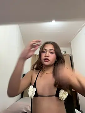 Snapshot of savanna_flair chatting on May 1, 2026, 11:15 am savanna flair online show from May 1, 2026, 11:15 am