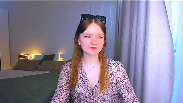 Snapshot of LookEva chatting on June 11, 2026, 4:21 am LookEva online show from June 11, 2026, 4:21 am
