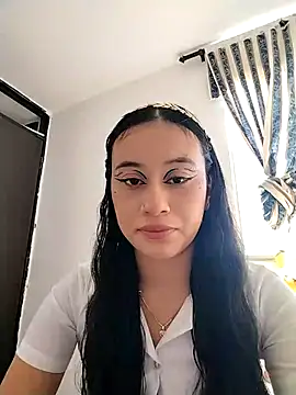 Snapshot of L0lita_Emi12 chatting on July 14, 2026, 3:29 pm L0lita Emi12 online show from July 14, 2026, 3:29 pm