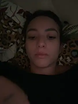 Snapshot of MartinadeCaxias chatting on May 17, 2026, 11:50 am MartinadeCaxias online show from May 17, 2026, 11:50 am