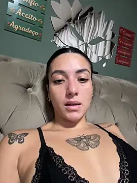 Snapshot of MartinadeCaxias chatting on May 19, 2026, 9:54 pm MartinadeCaxias online show from May 19, 2026, 9:54 pm