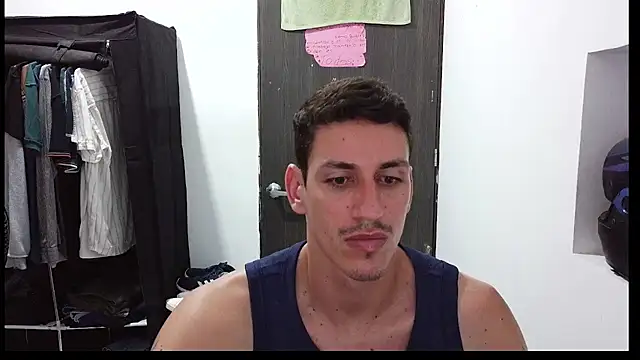 RaulRico online show from June 1, 2026, 1:07 am