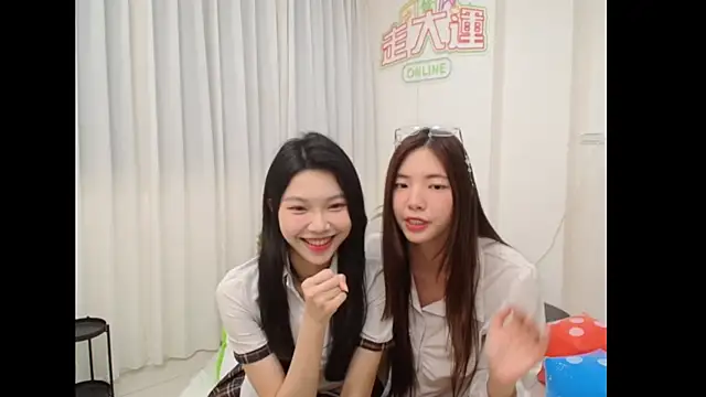 Snapshot of yoyo202605 chatting on May 8, 2026, 11:15 am yoyo202605 online show from May 8, 2026, 11:15 am