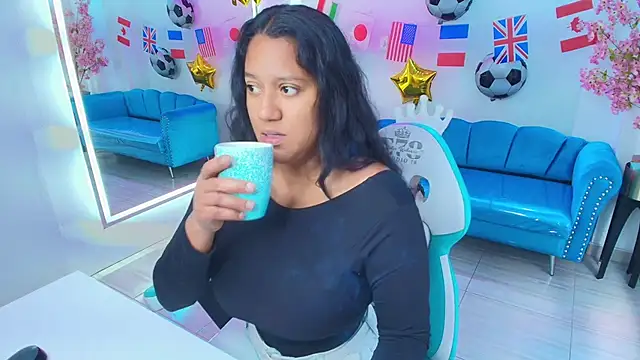 Snapshot of Isabella_rows chatting on June 27, 2026, 7:41 pm Isabella rows online show from June 27, 2026, 7:41 pm