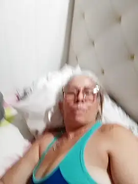 chanelsexx online show from June 19, 2026, 4:11 pm
