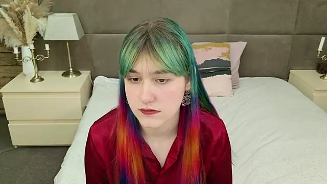 elsie fleur online show from May 5, 2026, 6:43 am