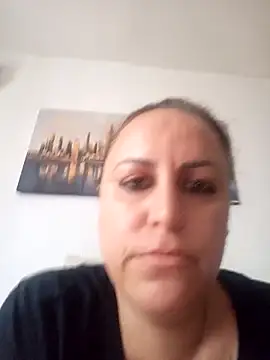 Sanela290590 online show from May 11, 2026, 8:20 am