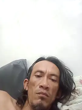 xxxshowdown online show from May 22, 2026, 2:19 am