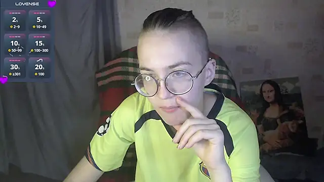 Alessa Kiss online show from June 27, 2026, 10:20 am