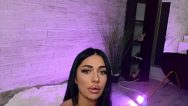Snapshot of VanessaVosss chatting on June 6, 2026, 4:33 pm VanessaVosss online show from June 6, 2026, 4:33 pm