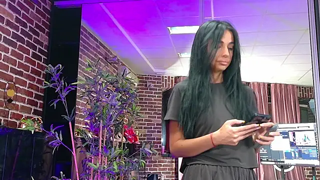Snapshot of VanessaVosss chatting on June 16, 2026, 6:54 pm VanessaVosss online show from June 16, 2026, 6:54 pm
