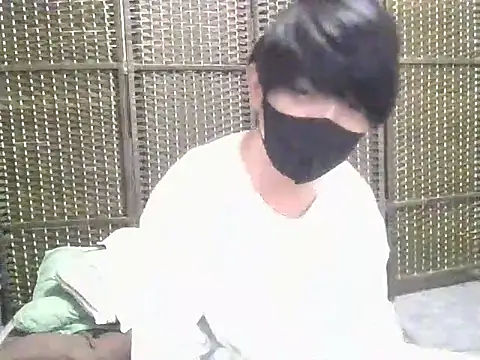 Snapshot of kazupan22 chatting on June 19, 2026, 7:34 am kazupan22 online show from June 19, 2026, 7:34 am