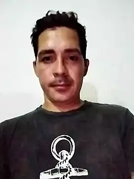 Snapshot of Logan_Daviid34 chatting on May 10, 2026, 5:01 am Logan Daviid34 online show from May 10, 2026, 5:01 am