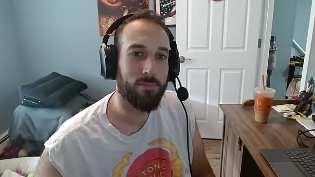 dannyboyx69 online show from May 21, 2026, 5:53 pm