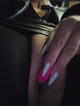 MILFBARBY online show from December 23, 2025, 8:34 am