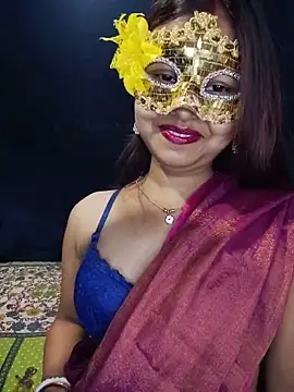 Snapshot of Quotefungirl chatting on June 27, 2026, 4:56 pm Quotefungirl online show from June 27, 2026, 4:56 pm