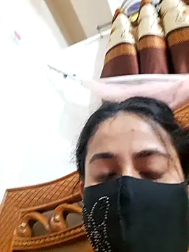 Snapshot of bristyislam chatting on May 9, 2026, 3:28 pm bristyislam online show from May 9, 2026, 3:28 pm