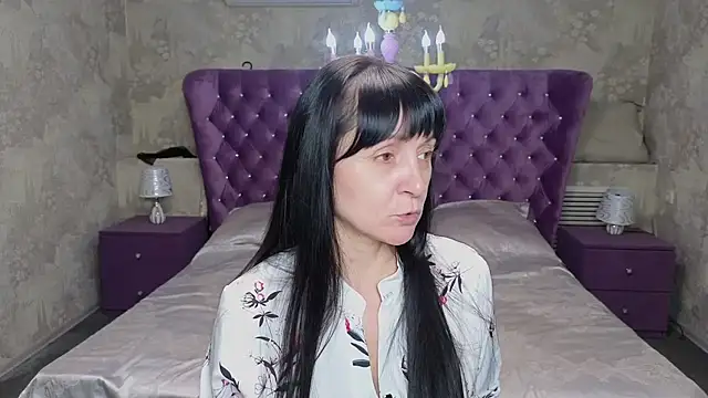 Snapshot of Vina_Vortex chatting on May 13, 2026, 10:23 am Vina Vortex online show from May 13, 2026, 10:23 am