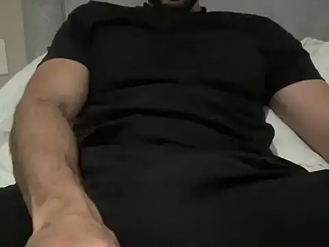 Snapshot of JOSE_LATIN93 chatting on May 16, 2026, 5:26 am JOSE LATIN93 online show from May 16, 2026, 5:26 am
