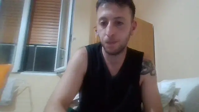 VincentZe99 online show from June 28, 2026, 1:55 am