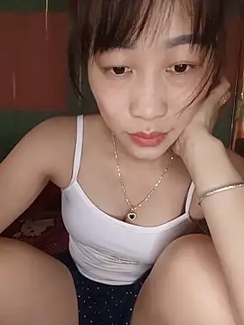 Logii x online show from May 17, 2026, 4:54 am