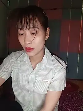 Logii x online show from May 17, 2026, 11:56 pm