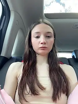 hiding-mila online show from May 25, 2026, 11:49 am