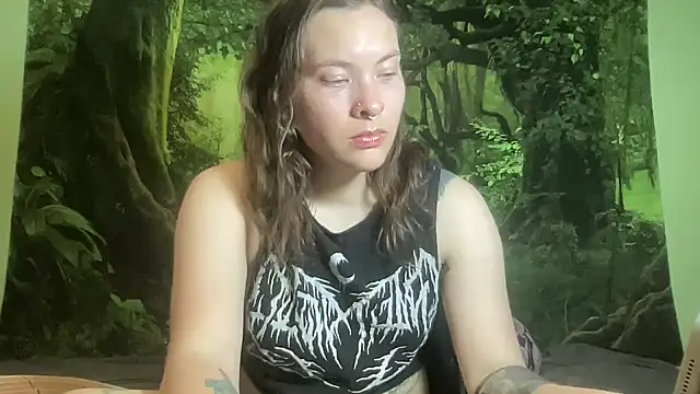 mo0ngoddess online show from March 23, 2026, 3:10 am