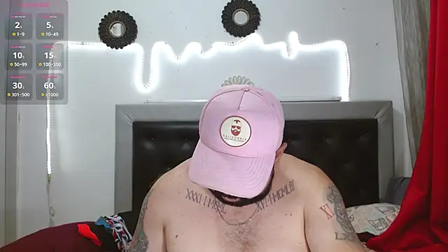 Snapshot of perverseveteranmanxxx chatting on November 17, 2025, 10:15 pm perverseveteranmanxxx online show from November 17, 2025, 10:15 pm