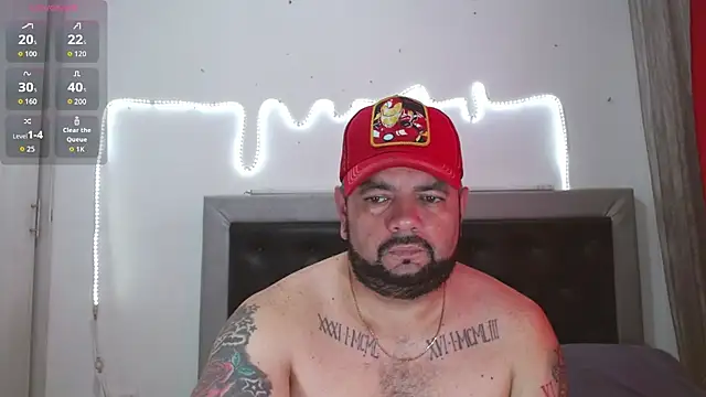 Snapshot of perverseveteranmanxxx chatting on November 26, 2025, 2:07 pm perverseveteranmanxxx online show from November 26, 2025, 2:07 pm