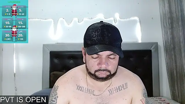 Snapshot of perverseveteranmanxxx chatting on December 13, 2025, 9:53 pm perverseveteranmanxxx online show from December 13, 2025, 9:53 pm