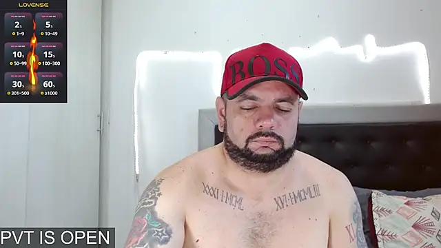 Snapshot of perverseveteranmanxxx chatting on January 10, 2026, 2:19 pm perverseveteranmanxxx online show from January 10, 2026, 2:19 pm