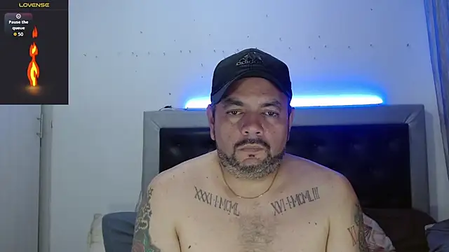 Snapshot of perverseveteranmanxxx chatting on February 22, 2026, 5:19 am perverseveteranmanxxx online show from February 22, 2026, 5:19 am