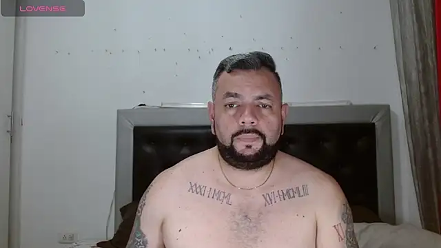 Snapshot of perverseveteranmanxxx chatting on March 4, 2026, 4:29 am perverseveteranmanxxx online show from March 4, 2026, 4:29 am