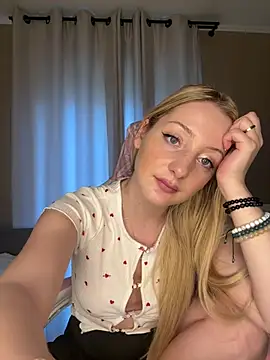 Snapshot of bethystoryof chatting on May 13, 2026, 5:10 pm bethystoryof online show from May 13, 2026, 5:10 pm