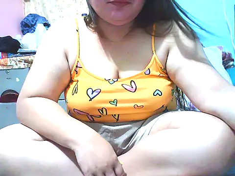 Snapshot of xsweetlover69x chatting on June 16, 2026, 2:30 pm xsweetlover69x online show from June 16, 2026, 2:30 pm