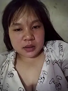 lybaby11 online show from May 16, 2026, 5:23 pm