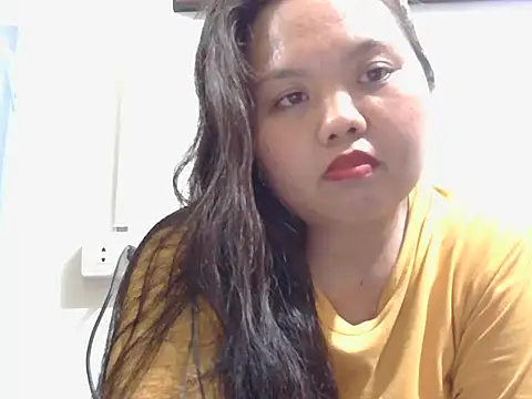 Hotasianbabe4u online show from May 11, 2026, 1:50 pm